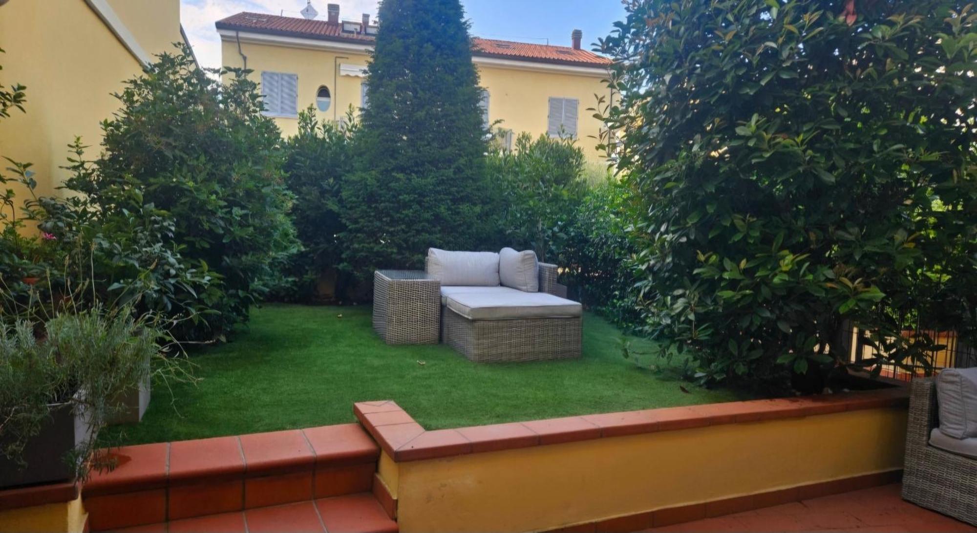Appartamento La Corte In Centro Римини Экстерьер фото
